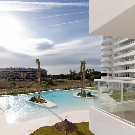 Global Properties, 5 Personas Con Terraza Y Vistas A La Piscina * Канет-де-Беренгер