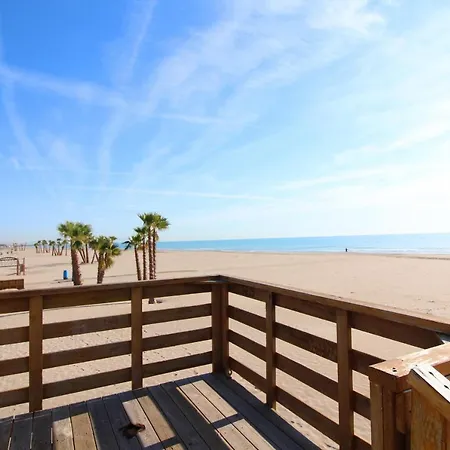 Global Properties, 5 Personas Con Terraza Y Vistas A La Piscina * Canet d'En Berenguer