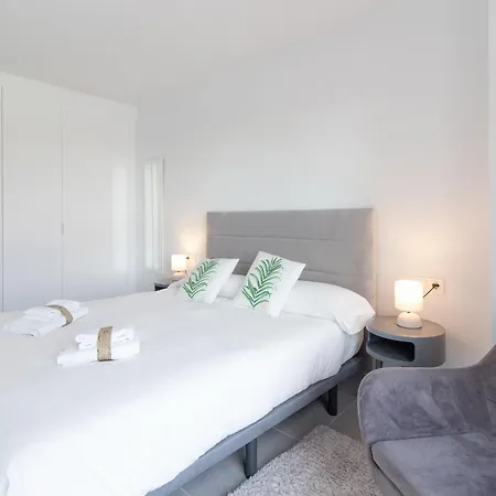 アパート Global Properties, 5 Personas Con Terraza Y Vistas A La Piscina