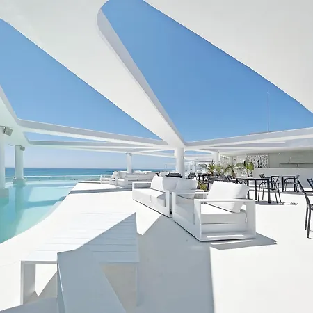 Global Properties, 5 Personas Con Terraza Y Vistas A La Piscina アパート カネット・デ・ベレンゲル
