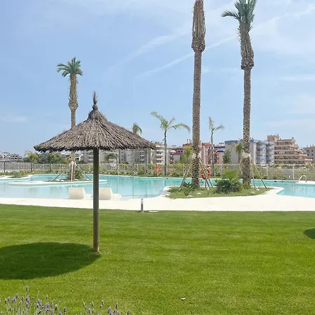 アパート Global Properties, 5 Personas Con Terraza Y Vistas A La Piscina カネット・デ・ベレンゲル